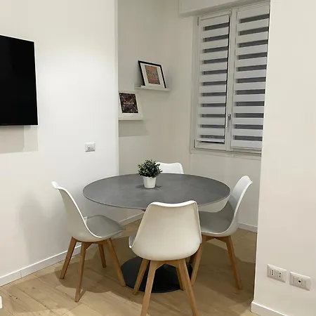 Via Giulio Cesare Procaccini 69 Sub 28 - Sempione Luxury Apartman *
